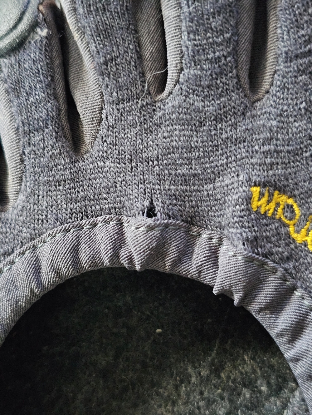 Euro 45 (US Size 11) "SmartWool Next To Skin,Vibram FiveFingers Black Toe Shoes - Picture 3 of 7
